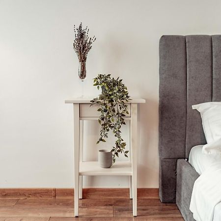 Palas Mall - Cozy Studios And Flats Iasi Bagian luar foto