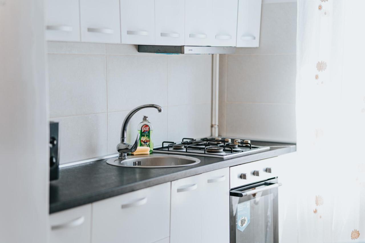 Palas Mall - Cozy Studios And Flats Iasi Bagian luar foto