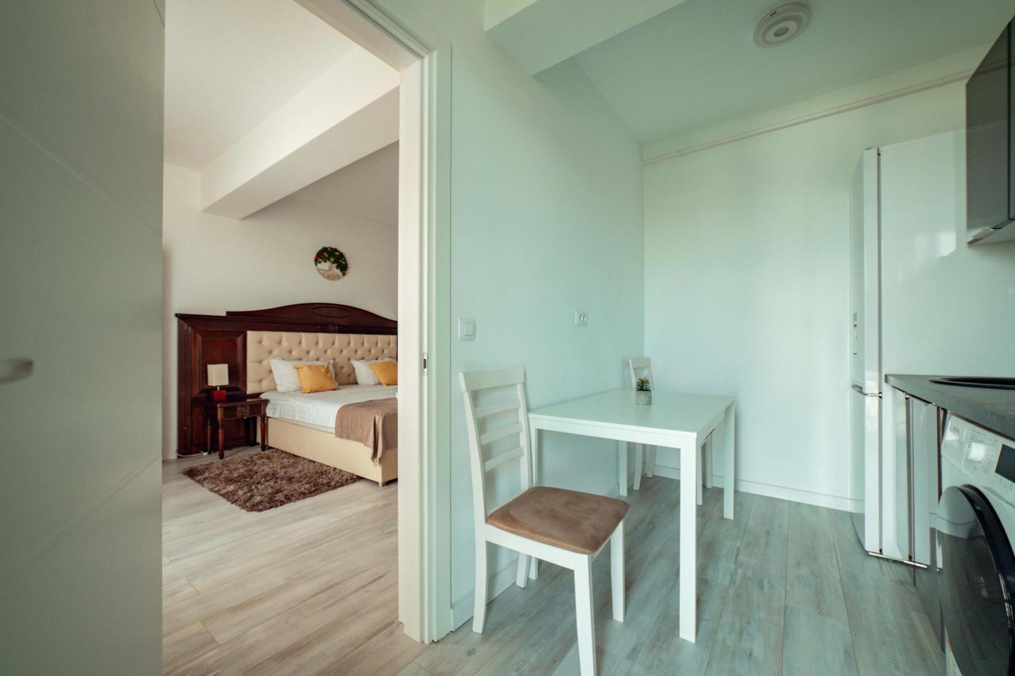 Palas Mall - Cozy Studios And Flats Iasi Bagian luar foto